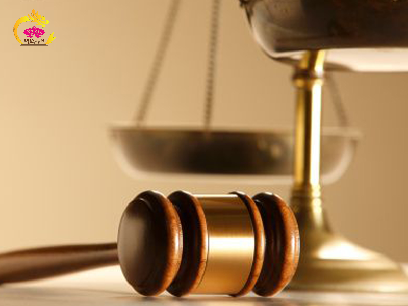 Thuê luật sư bào chữa hình sự uy tín. Liên hệ ngay Dragon